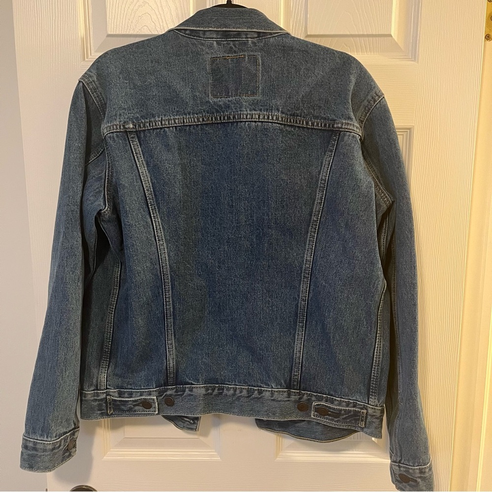 Levi's Jean Jacket - Picture 5 of 5